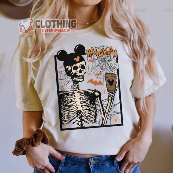 Halloween Mickey Skeleton Drinking Everyday Is Halloween Costume T-Shirt