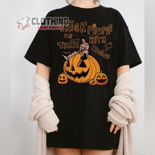 Trick Or Treat People With Kindness Halloween Costumes Shirt, Harryween T-Shirt
