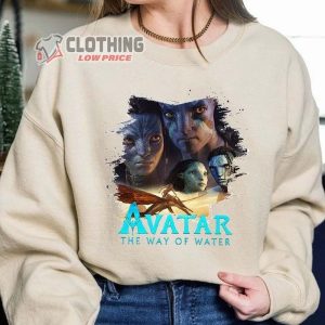 Avatar The Way Of Water 2022 Poster Merch, Neteyam & Ilu Flight Shirt, Avatar Way of Water Review Sweatshirt
