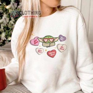 Baby Yoda Grogu Valentine Heart Png Merch Gift For Love Star Wars Valentine 2023 Character Costume Sweatshirt2