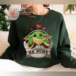 Be Minne Baby Yoda Valentines Gift Merch Star War Grogu Valentines Day Sweatshirt Disney Yoda Valentines Hoodie3