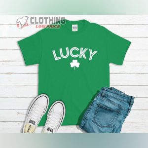 Lucky Shamrock St Patrick’s Day T- Shirt, Shamrock Irish Ireland Paddys Funny T- Shirt, St Patricks Day Gifts T- Shirt