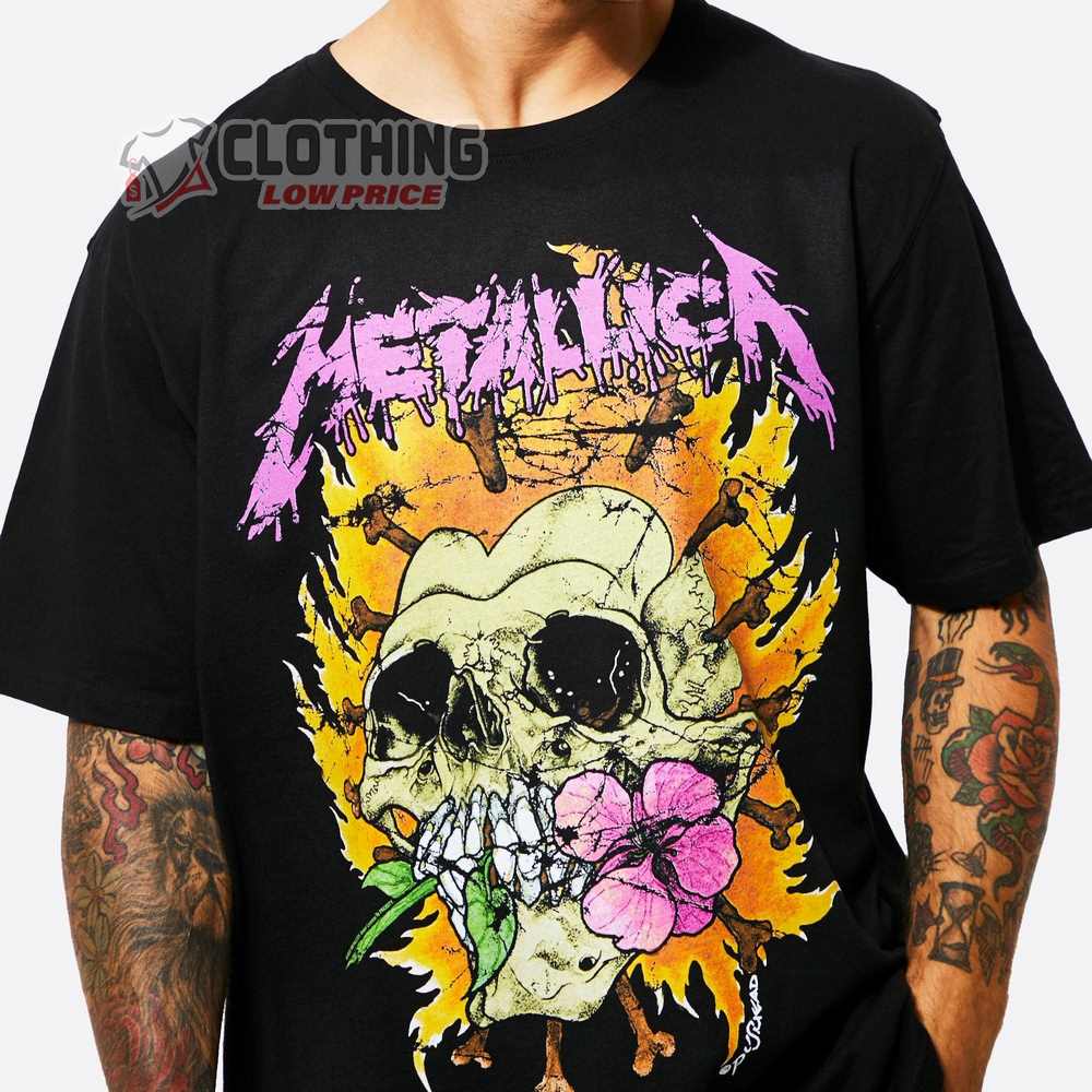 Metallica Flower Skull Slovakia Flaming Metallica T-Shirt