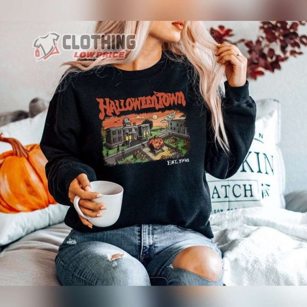 Halloweentown Est 1998 Vintage Style Sweatshirt, Halloweentown University Retro Halloweentown Sweatshirt, Vintage Fall Halloween Tee