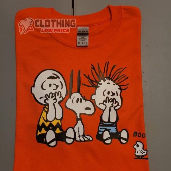 Snoopy Halloween Scared Boo Merch, Snoopy With Charlie Brown And Linus Scared The Boo Shirt, Snoopy Halloween T-Shirt