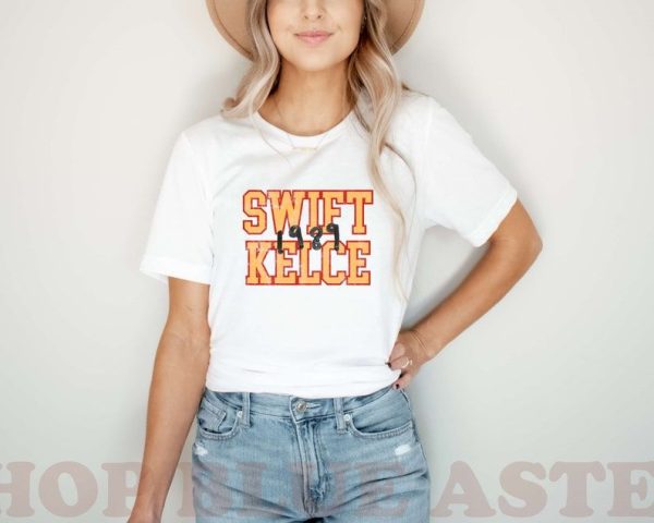 Swift And Kelce 1989 Unisex Sweatshirt, Travis Kelce Football T-Shirt, Kelce Swift Shirt, American Football Tee, Football Fan Tee