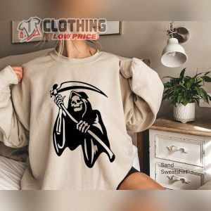 Grim Reaper Halloween Hoodie Grim Reaper Sweashirt Funny Halloween Shirt Trendy Skeleton Coffee Hoodie Halloween Party Shirt 2