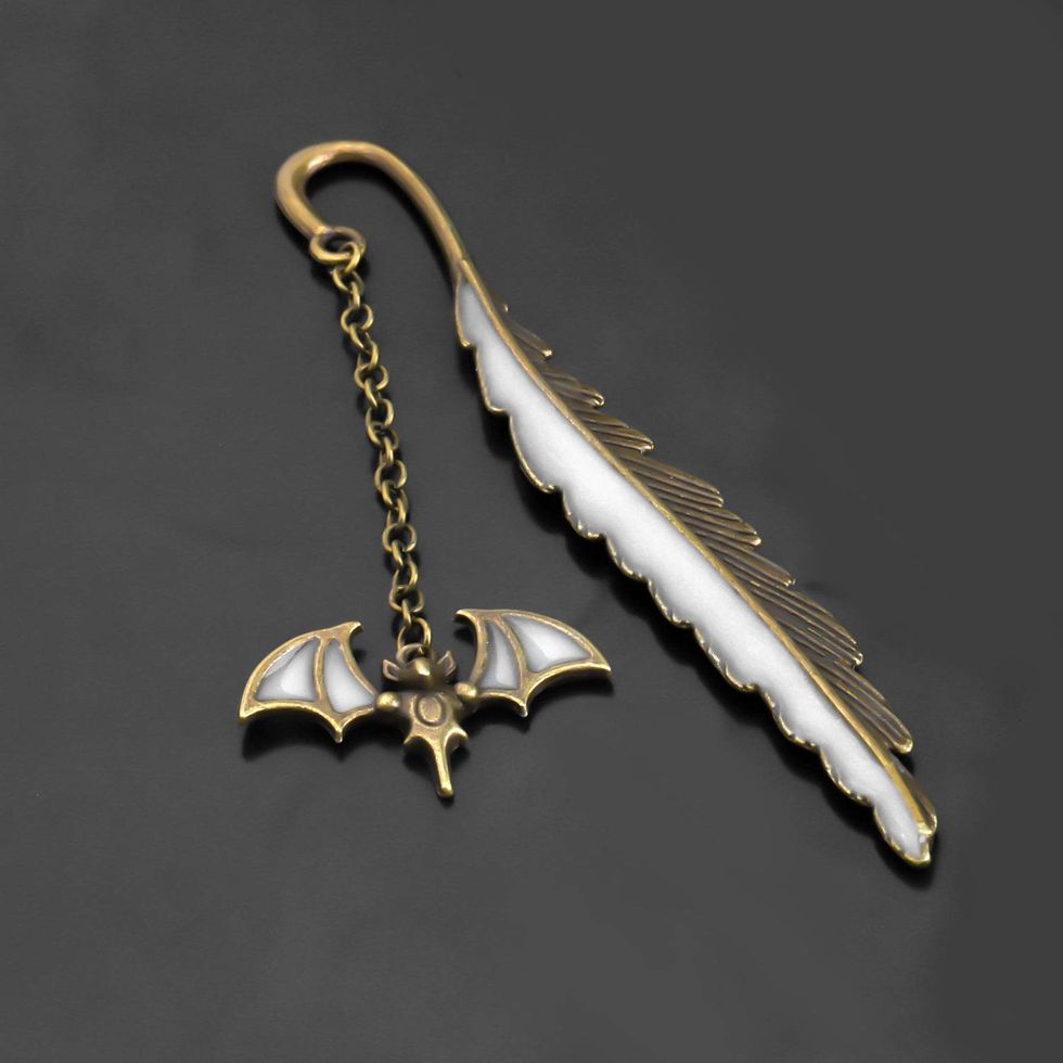 Gzrlyf Bat Bookmark amazon