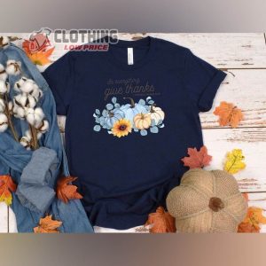 In Everything Give Thanks Sweatshirt4