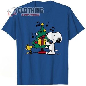 Retro The Peanuts Snoopy Woodstock Christmas Tree Sweatshirt, Snoopy 90S The Peanuts Sweatshirt