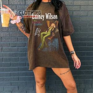 Lainey Wilson Guitarist Shirt, Lainey Wilson Trending Music Shirt, Lainey Wilson Tour 2024 Merch, Vintage Lainey Wilson Fan Gift