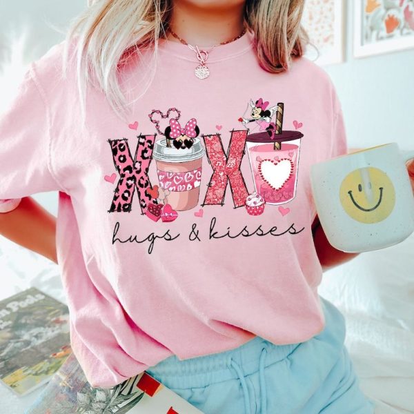 Minnie Xoxo Magical Valentines Day Shirt, Disney Valentine’S Day Shirt, Mickey Minnie Valentine Merch