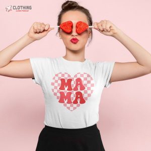 Valentine Mama Heart Checkered Heart Retro Valentines Day Shirts Gift 3