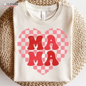Valentine Mama Heart Checkered Heart Retro Valentines Day Shirts Gift 4
