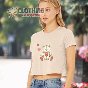 Vintage Charm Cute Teddy Bear Crop Top For ValentineS Day Hearts 1