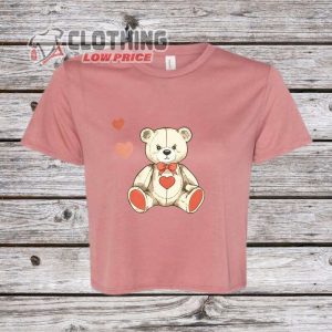 Vintage Charm Cute Teddy Bear Crop Top For ValentineS Day Hearts 2