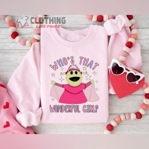 WhoS That Wonderful Girl Sweatshirt, Wonderful Girl Shirt, Funny Meme Shirt, Retro Cartoon Shirt, Cartoon Princes Trending Gift