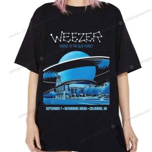 Weezer Voyage to the Blue Planet Tour Columbus OH T Shirt Weezer Space Adventure Concert Tee 1